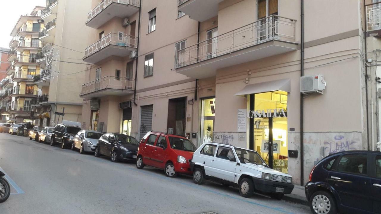 مبيت وإفطار ساليرنو Ad Maiora المظهر الخارجي الصورة